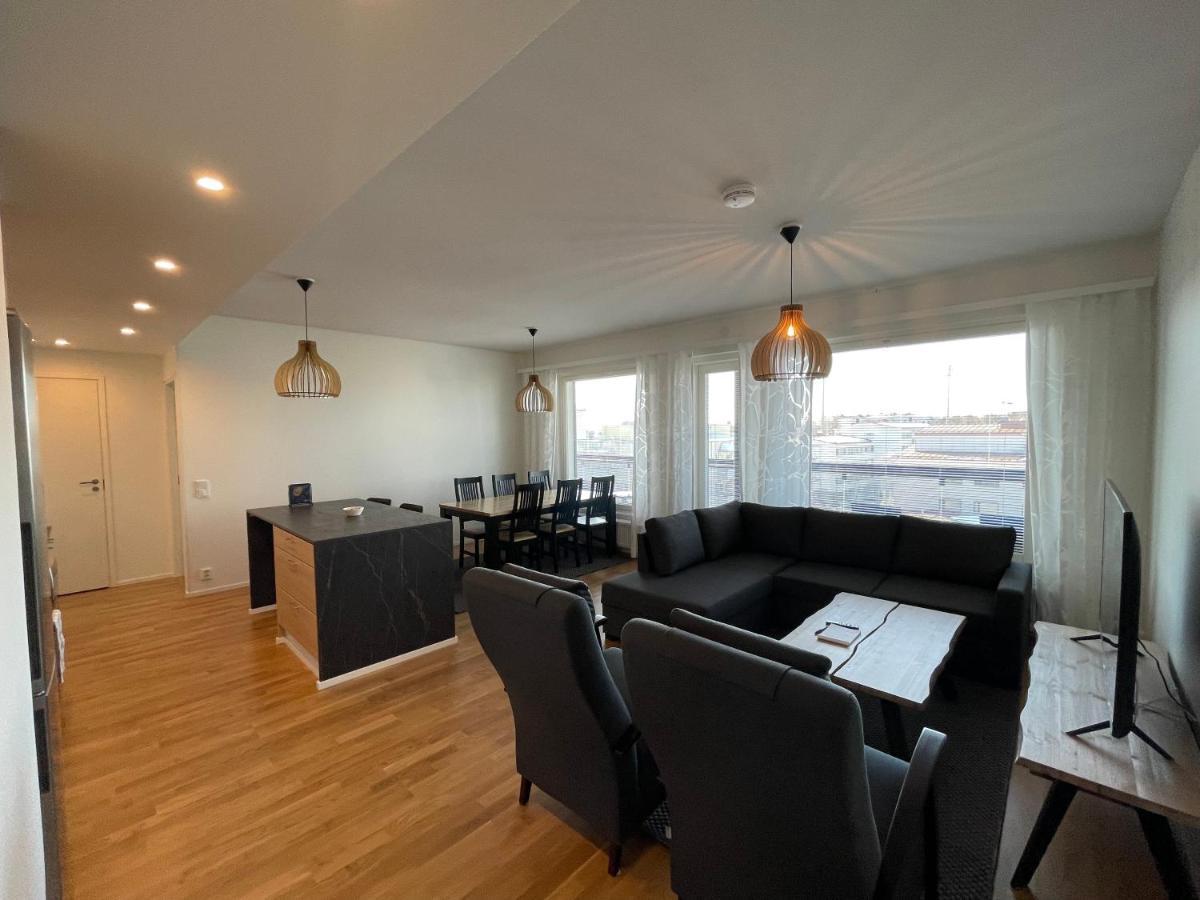 רובניימי Arctic Deluxe Residence מראה חיצוני תמונה